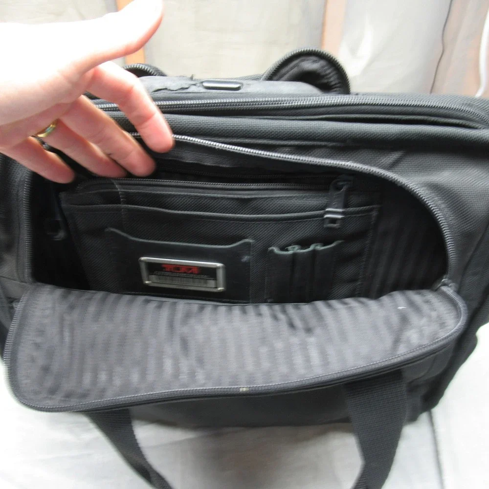 Tumi Briefcase Laptop Bag Ballistic Nylon‎ Wheeled Luggage Pad Expandable Handle